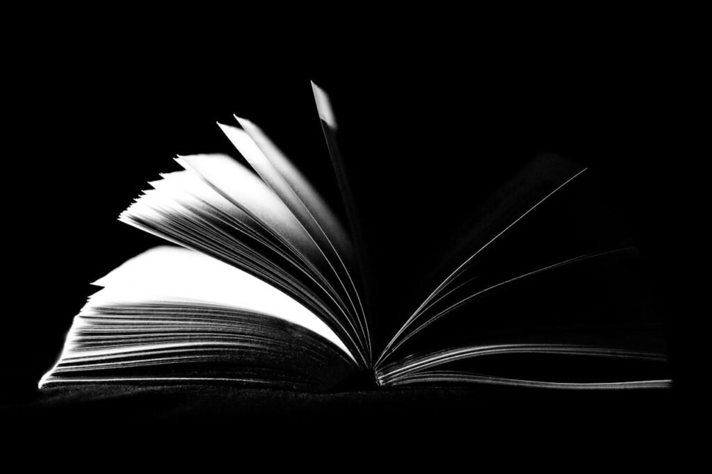 Kitap Tutkunlarına Müjde: Bu Eserler Yeniden Popüler Oluyor!